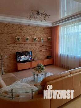 Таунхаус 156м², 2-этажный, участок 2 сот.  