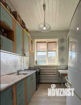 Дом 70м&sup2;, 2-этажный, участок 1 сот.  