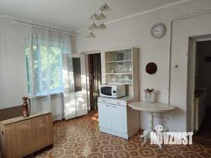 Дом 110м&sup2;, 2-этажный, участок 6 сот.  