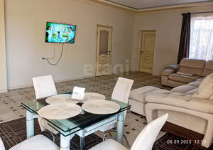 Дом 160м&sup2;, 2-этажный, участок 4 сот.  