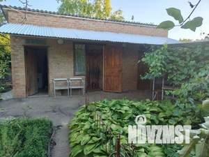 Дом 110м&sup2;, 2-этажный, участок 6 сот.  