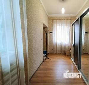 Дом 180м², 3-этажный, участок 6 сот.  