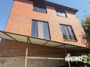 Дом 300м², 2-этажный, участок 10 сот.  