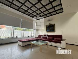 Дом 470м², 2-этажный, участок 6 сот.  