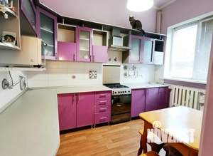 Дом 180м&sup2;, 3-этажный, участок 6 сот.  