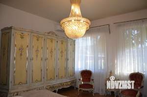 Дом 190м&sup2;, 2-этажный, участок 8 сот.  