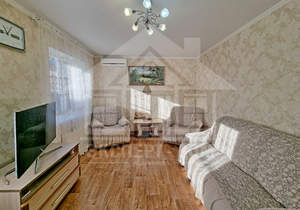 Дом 128м&sup2;, 2-этажный, участок 3 сот.  