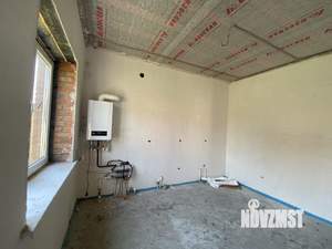 Дом 50м², 2-этажный, участок 3 сот.  