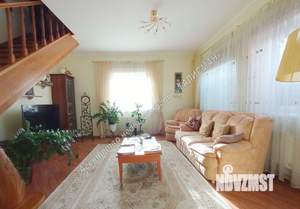 Дом 162м², 2-этажный, участок 2 сот.  