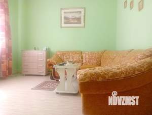 Дом 120м&sup2;, 2-этажный, участок 6 сот.  