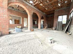 Дом 250м&sup2;, 3-этажный, участок 3 сот.  