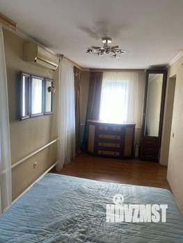 Дом 98м², 2-этажный, участок 5 сот.  