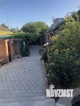 Дом 250м&sup2;, 2-этажный, участок 5 сот.  