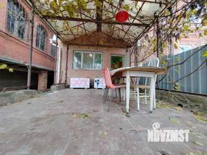 Дом 253м², 2-этажный, участок 6 сот.  