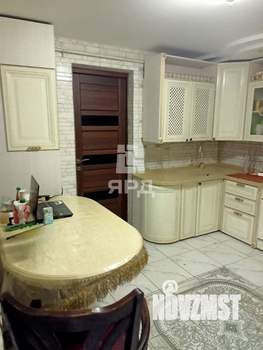 Дом 127м&sup2;, 2-этажный, участок 3 сот.  