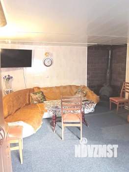 Дом 52м&sup2;, 2-этажный, участок 1 сот.  