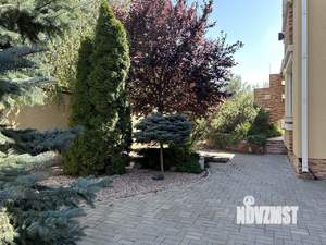 Дом 286м², 2-этажный, участок 10 сот.  