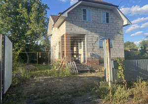 Дом 129м², 3-этажный, участок 6 сот.  