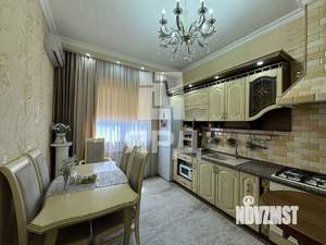 Дом 177м², 1-этажный, участок 6 сот.  