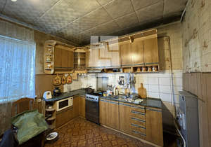 Дом 190м², 3-этажный, участок 4 сот.  