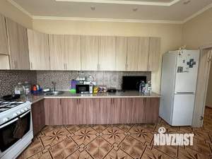 Дом 200м², 2-этажный, участок 6 сот.  
