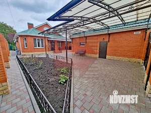 Дом 165м², 2-этажный, участок 9 сот.  