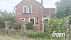 Дом 120м&sup2;, 2-этажный, участок 6 сот.  