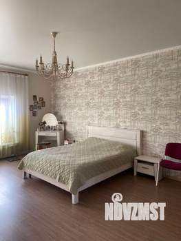 Дом 230м², 2-этажный, участок 4 сот.  