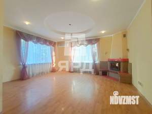 Дом 320м², 2-этажный, участок 5 сот.  