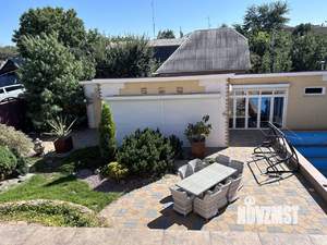 Дом 286м², 2-этажный, участок 10 сот.  