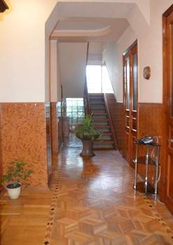 Дом 200м², 2-этажный, участок 9 сот.  