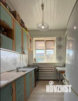 Дом 70м&sup2;, 2-этажный, участок 1 сот.  