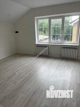 Дом 104м², 2-этажный, участок 3 сот.  