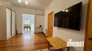 Дом 110м², 2-этажный, участок 6 сот.  