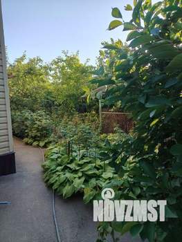 Дом 110м&sup2;, 2-этажный, участок 6 сот.  