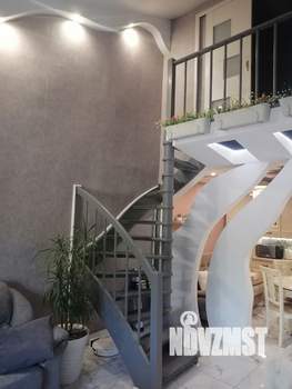 Дом 80м&sup2;, 2-этажный, участок 1 сот.  