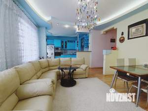 Дом 340м², 3-этажный, участок 5 сот.  