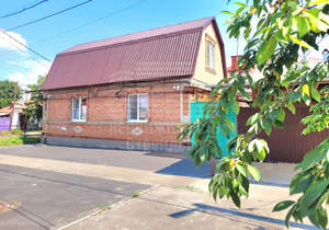 Дом 70м&sup2;, 2-этажный, участок 1 сот.  