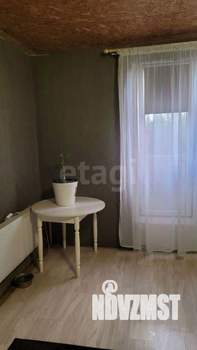 Дом 200м&sup2;, 2-этажный, участок 4 сот.  