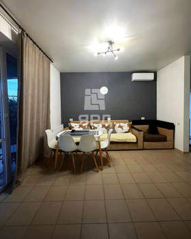 Дом 180м², 2-этажный, участок 6 сот.  