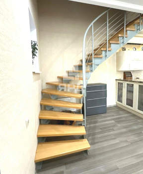 Дом 94м&sup2;, 2-этажный, участок 2 сот.  