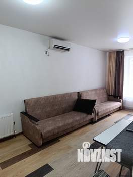 Студия квартира, посуточно, 24м2, 1/3 этаж