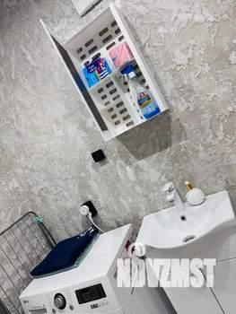 Студия квартира, посуточно, 33м2, 7/10 этаж