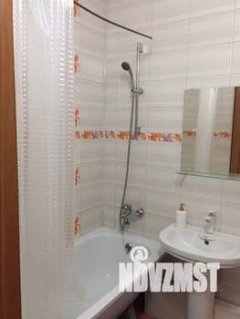 1-к квартира, посуточно, 40м2, 3/3 этаж