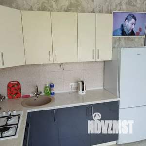 1-к квартира, посуточно, 37м2, 3/4 этаж