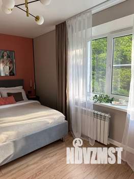 2-к квартира, посуточно, 44м2, 3/5 этаж