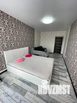 2-к квартира, посуточно, 65м2, 1/3 этаж