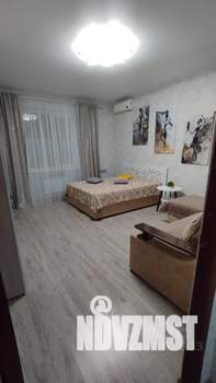 1-к квартира, посуточно, 40м2, 1/3 этаж