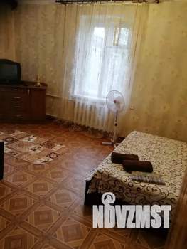 1-к квартира, посуточно, 28м2, 3/5 этаж