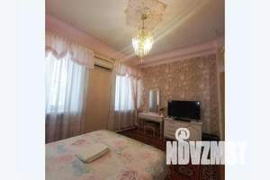 2-к квартира, посуточно, 40м2, 1/2 этаж